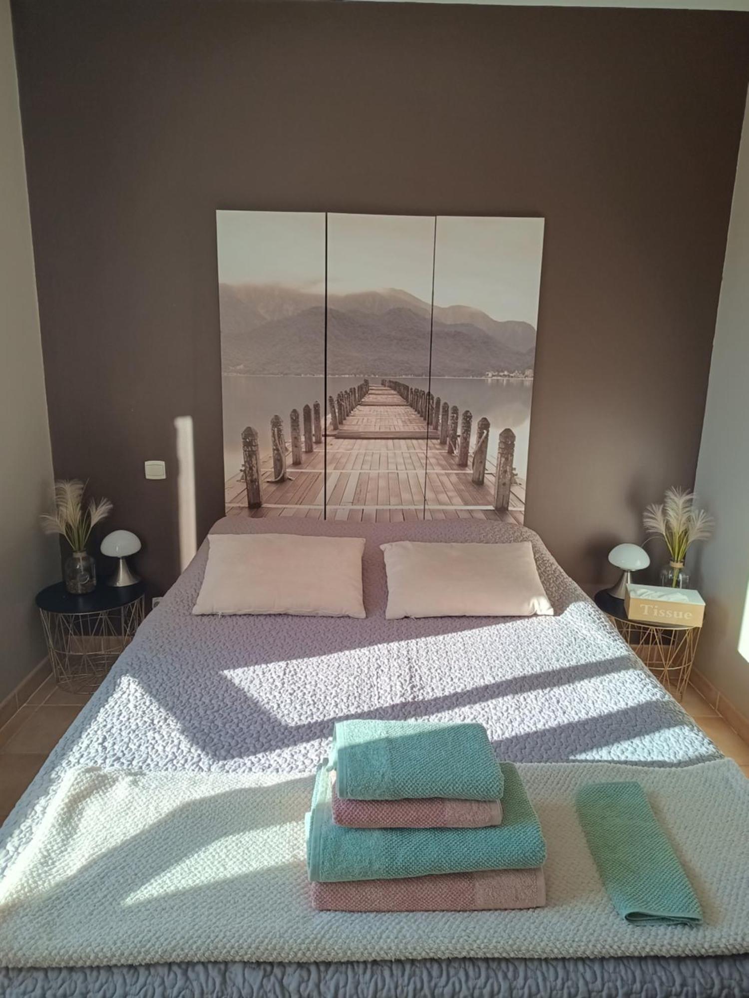 Valréas Chambre D'Hotes Chaleureuse En Drome Provencale 아파트 외부 사진